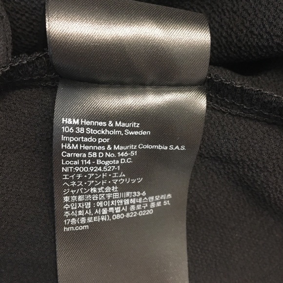 H&M Off-the-Shoulder Dress - Picture 5 of 5